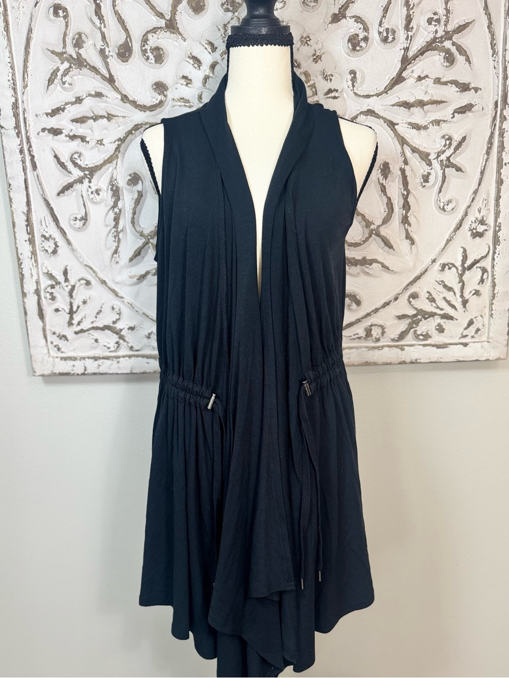 Cato Black Draped Open-Front Vest – NWT – Size Medium